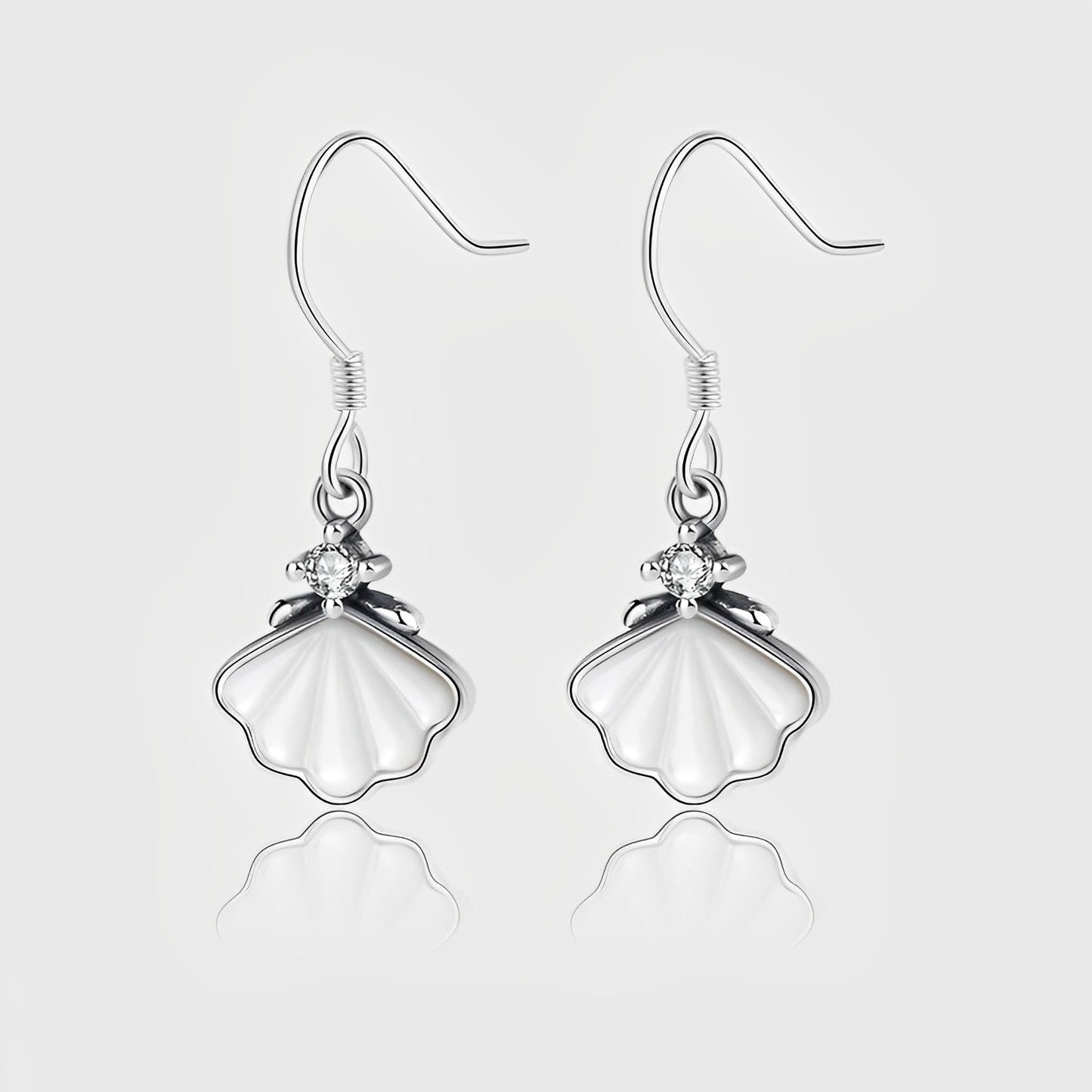 Shell 925 Sterling Silver Women Earrings - Deutin
